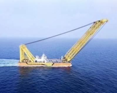 2020年 青島北海船廠 為俄羅斯船東 3500dwt起重船
